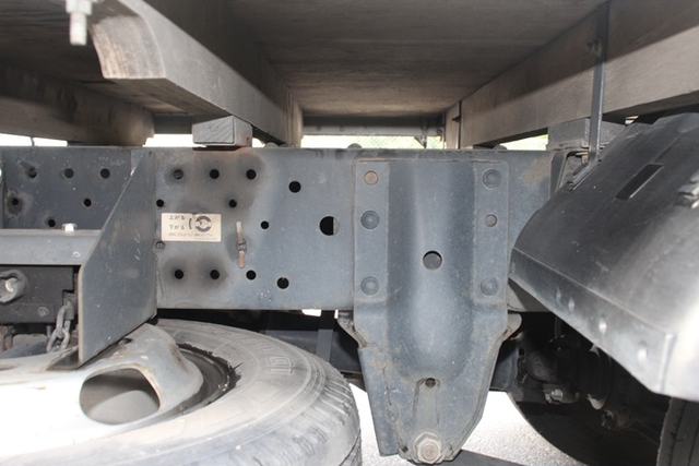 いすゞ エルフ 小型 平ボディ TPG-NJR85A(97031) 19枚目