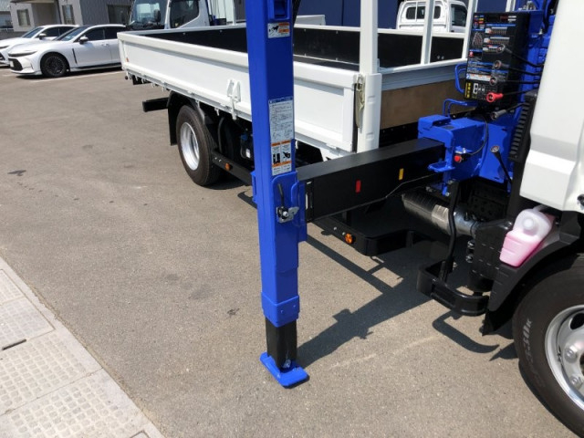 三菱ふそう キャンター 小型 クレーン付き 2PG-FEB90(97106) 28枚目