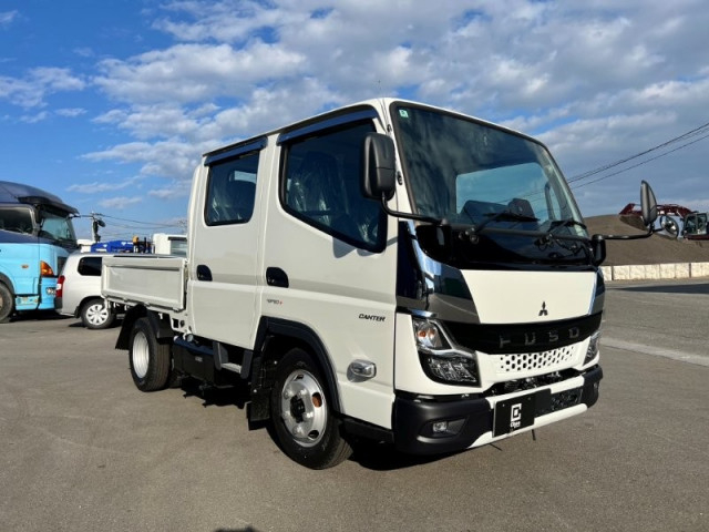 三菱ふそう キャンター 小型 Wキャブ 2RG-FBA20(97108) 1枚目