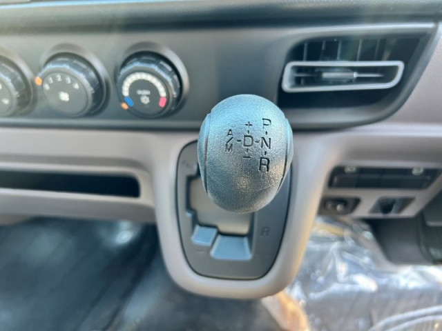 三菱ふそう キャンター 小型 Wキャブ 2RG-FBA20(97108) 9枚目