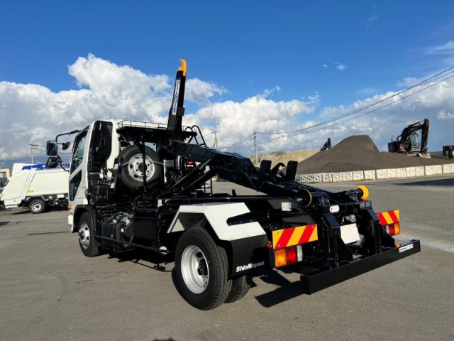 三菱ふそう ファイター 中型 コンテナ専用車 2KG-FK72F(97109) 3枚目