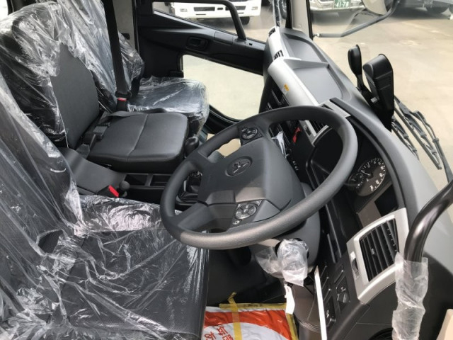 三菱ふそう ファイター 中型 コンテナ専用車 2KG-FK72F(97109) 8枚目