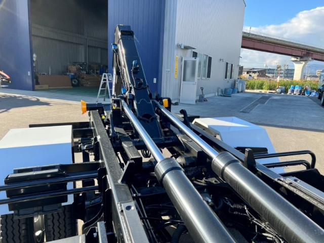 三菱ふそう ファイター 中型 コンテナ専用車 2KG-FK72F(97109) 32枚目