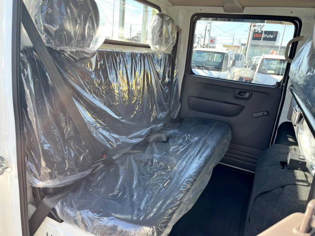 三菱ふそう キャンター 小型 Wキャブ 2RG-FBA20(97110) 27枚目