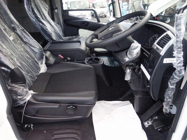 三菱ふそう ファイター 小型 クレーン付き 2KG-FK62F(97111) 4枚目