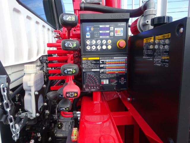 三菱ふそう ファイター 小型 クレーン付き 2KG-FK62F(97111) 19枚目