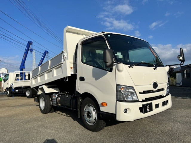日野 デュトロ 小型 土砂ダンプ 2KG-XZU700X(97113) 1枚目