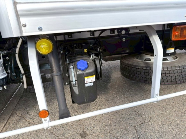 日野 レンジャー 中型 冷凍冷蔵バン 2KG-FD2ABG(97115) 18枚目