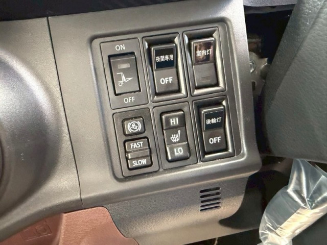 日野 レンジャー 中型 冷凍冷蔵バン 2KG-FD2ABG(97115) 22枚目