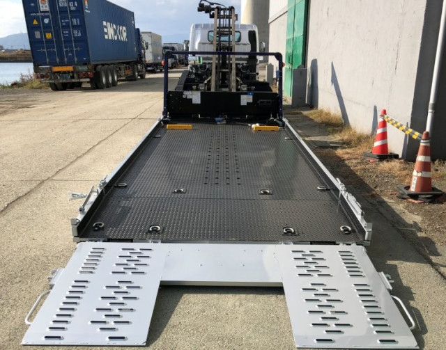 三菱ふそう キャンター 小型 車載専用車 2PG-FEB80(97116) 9枚目