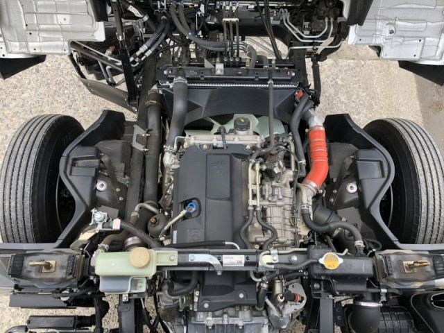 三菱ふそう キャンター 小型 車載専用車 2PG-FEB80(97116) 18枚目