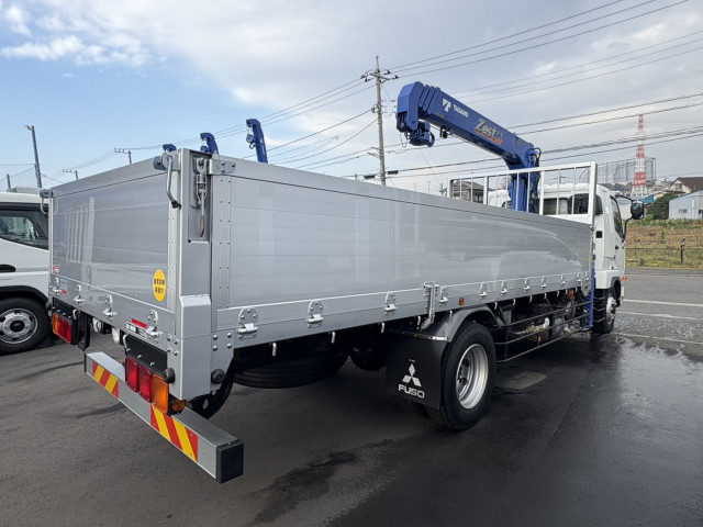 三菱ふそう ファイター 増トン クレーン付き 2KG-FK62FZ(97120) 3枚目