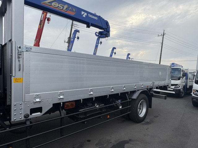 三菱ふそう ファイター 増トン クレーン付き 2KG-FK62FZ(97120) 6枚目