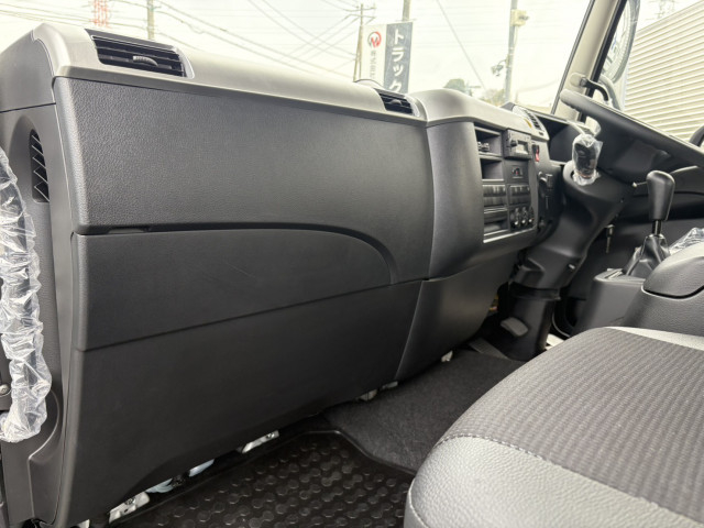 三菱ふそう ファイター 増トン クレーン付き 2KG-FK62FZ(97120) 33枚目