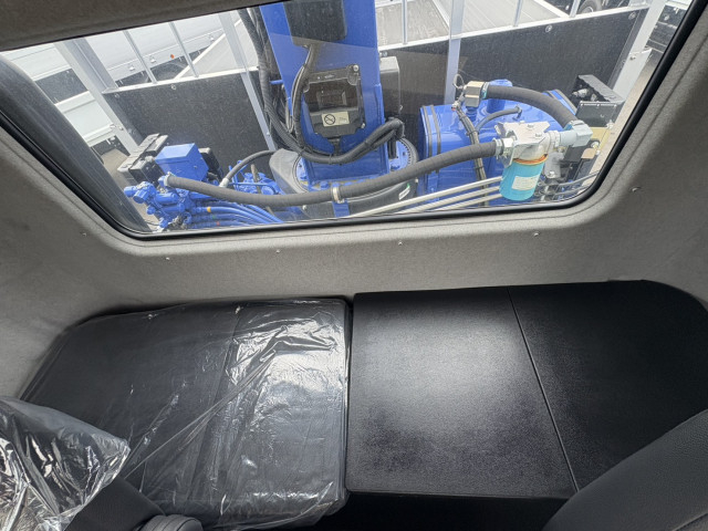 三菱ふそう ファイター 増トン クレーン付き 2KG-FK62FZ(97120) 35枚目