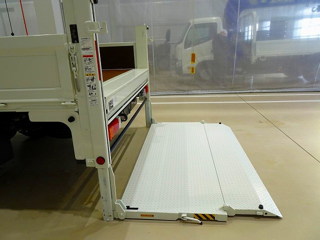 日野 デュトロ 小型 平ボディ 2KG-XZU712M(97121) 32枚目