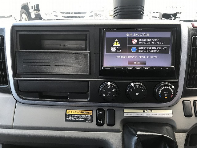 三菱ふそう キャンター 小型 クレーン付き 2RG-FEB80(97123) 32枚目