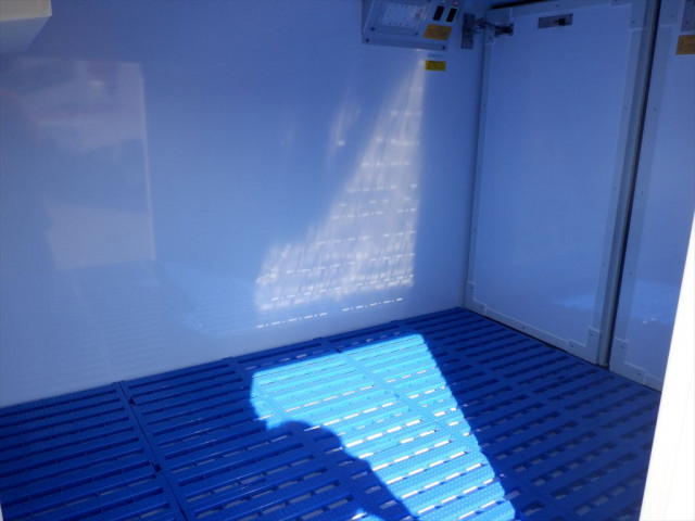 ダイハツ ハイゼット 軽 冷凍冷蔵バン 3BD-S510P(97125) 12枚目