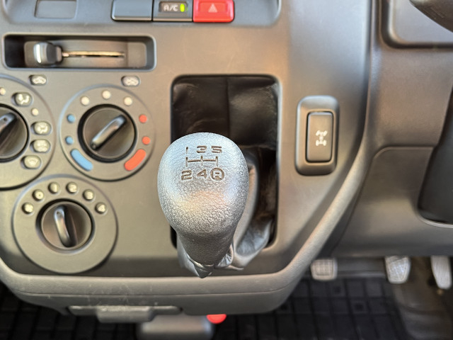 トヨタ タウンエース 小型 平ボディ 5BF-S413U(97126) 17枚目