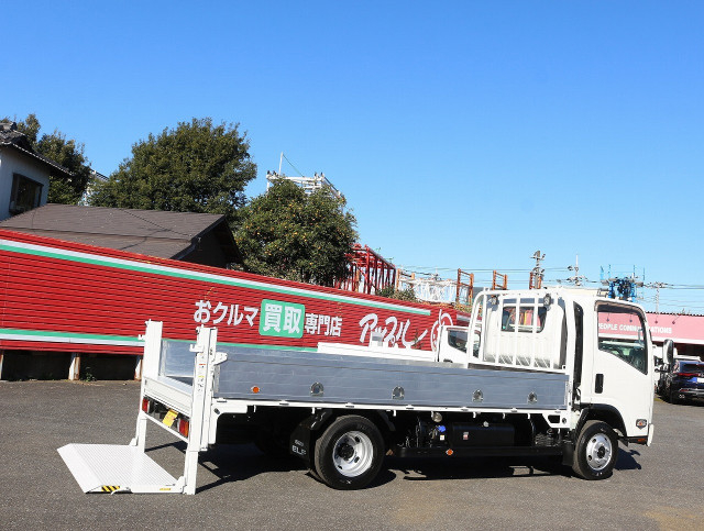 いすゞ エルフ 小型 平ボディ 2RG-NNS88AN(97127) 13枚目