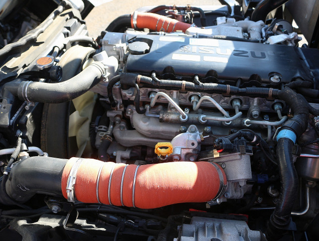 いすゞ エルフ 小型 平ボディ 2RG-NNS88AN(97127) 25枚目