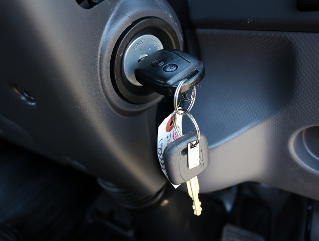 いすゞ エルフ 小型 平ボディ 2RG-NNS88AN(97127) 43枚目