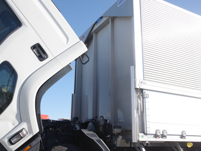 いすゞ フォワード 中型 アルミウィング 2RG-FRR90T2(97128) 18枚目