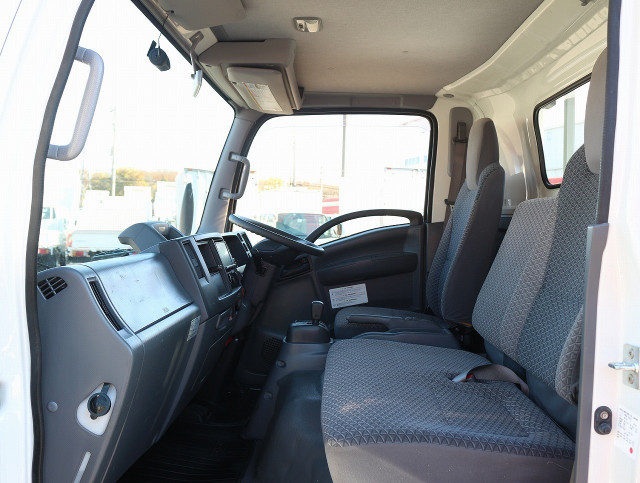 いすゞ エルフ 小型 平ボディ 2RG-NNS88AN(97127) 45枚目