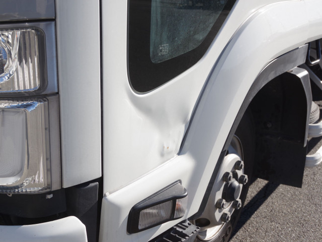 いすゞ フォワード 中型 アルミウィング 2RG-FRR90T2(97128) 22枚目