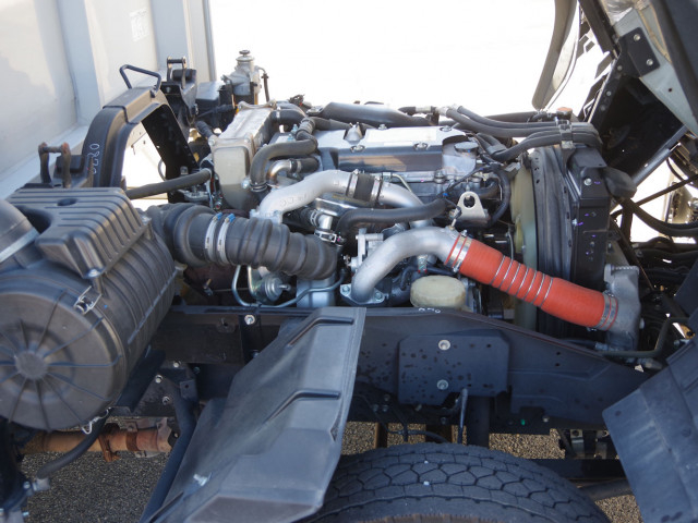 いすゞ フォワード 中型 アルミウィング 2RG-FRR90T2(97128) 29枚目