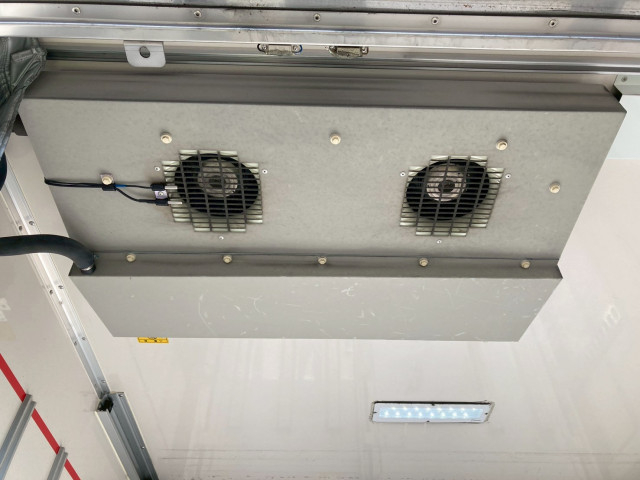 いすゞ エルフ 小型 冷凍冷蔵バン 2RG-NPR88AN(97130) 22枚目