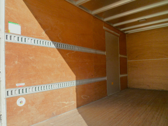 いすゞ エルフ 小型 アルミバン 2RG-NLR88AN(97132) 14枚目