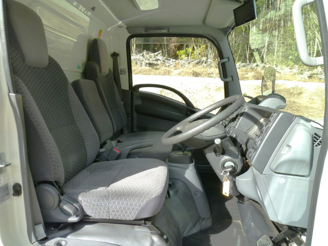 いすゞ エルフ 小型 アルミバン 2RG-NLR88AN(97132) 20枚目