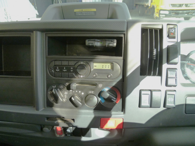 いすゞ エルフ 小型 アルミバン 2RG-NLR88AN(97132) 21枚目