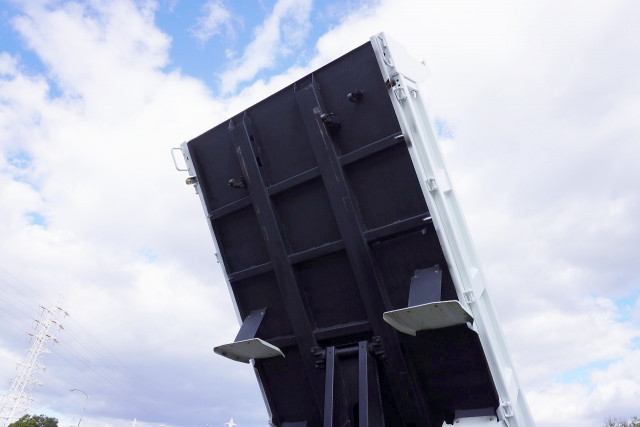 いすゞ エルフ 小型 土砂ダンプ 2RG-NKR88AD(97133) 25枚目