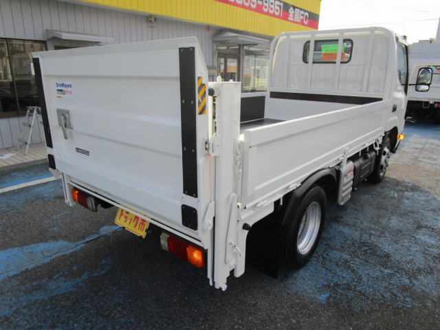 日野 デュトロ 小型 平ボディ 2RG-XZU605M(97136) 3枚目