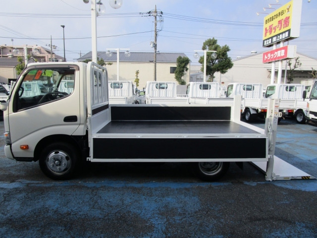 日野 デュトロ 小型 平ボディ 2RG-XZU605M(97136) 10枚目