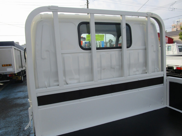 日野 デュトロ 小型 平ボディ 2RG-XZU605M(97136) 12枚目