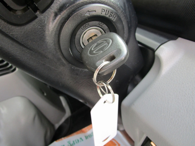 日野 デュトロ 小型 平ボディ 2RG-XZU605M(97136) 30枚目