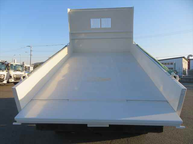 いすゞ フォワード 中型 土砂ダンプ 2RG-FRR90S2(97137) 32枚目