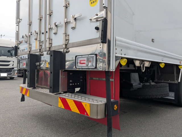 日野 プロフィア 大型 冷凍冷蔵バン 2DG-FR1AHC(97166) 7枚目