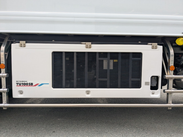 日野 プロフィア 大型 冷凍冷蔵バン 2DG-FR1AHC(97166) 32枚目