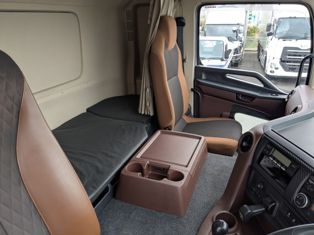 日野 プロフィア 大型 冷凍冷蔵バン 2DG-FR1AHC(97166) 36枚目