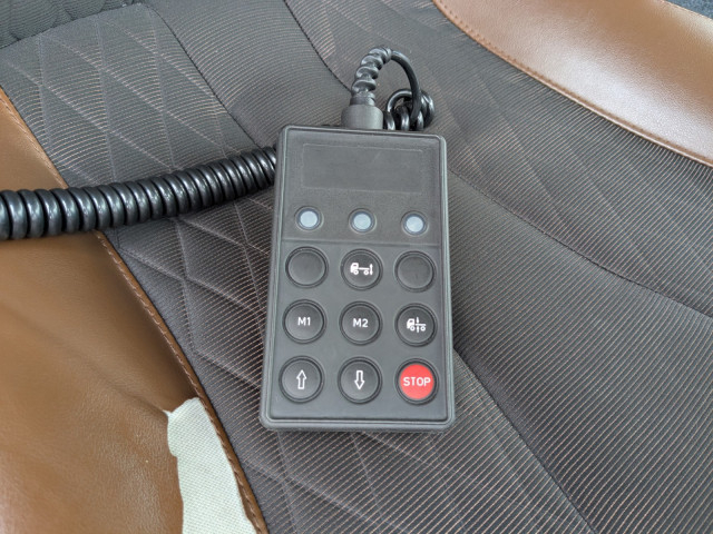 日野 プロフィア 大型 冷凍冷蔵バン 2DG-FR1AHC(97166) 40枚目