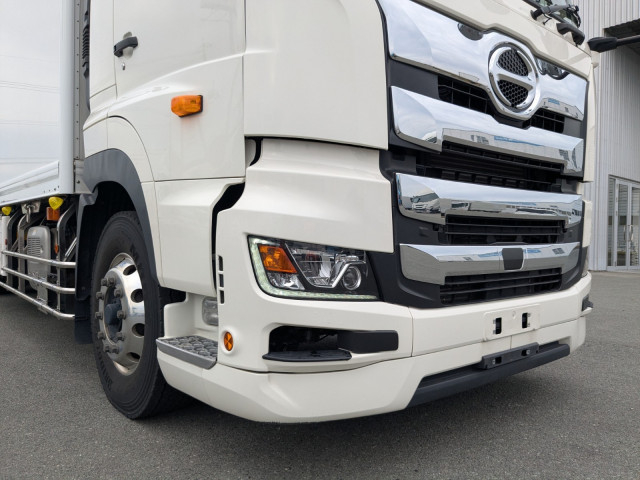 日野 プロフィア 大型 冷凍冷蔵バン 2DG-FR1AHC(97166) 47枚目