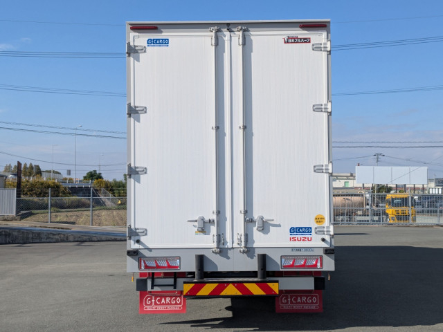 いすゞ ギガ 大型 アルミウィング 2PG-CYJ77C(97168) 8枚目