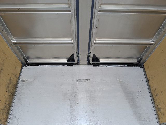 いすゞ ギガ 大型 アルミウィング 2PG-CYJ77C(97168) 24枚目