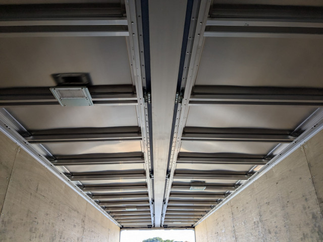 いすゞ ギガ 大型 アルミウィング 2PG-CYJ77C(97168) 26枚目