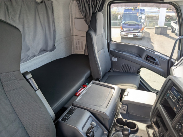 いすゞ ギガ 大型 アルミウィング 2PG-CYJ77C(97168) 33枚目