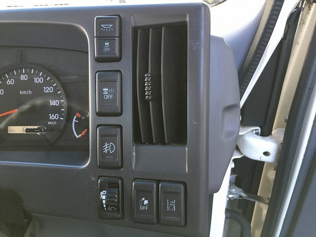 いすゞ エルフ 小型 平ボディ 2RG-NPR88AR(97170) 29枚目